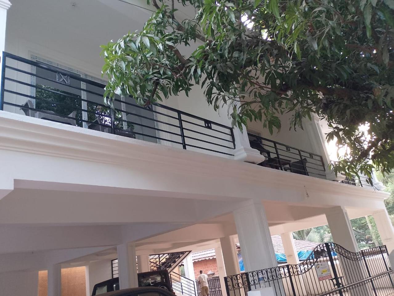 Ocean'S Edge By Vincen Hotel Calangute Ngoại thất bức ảnh
